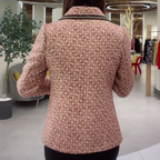 [Leve 2 e Pague 1] Blazer Feminino Isabella em Tweed Premium | Elegância Atemporal e Acabamento Sofisticado